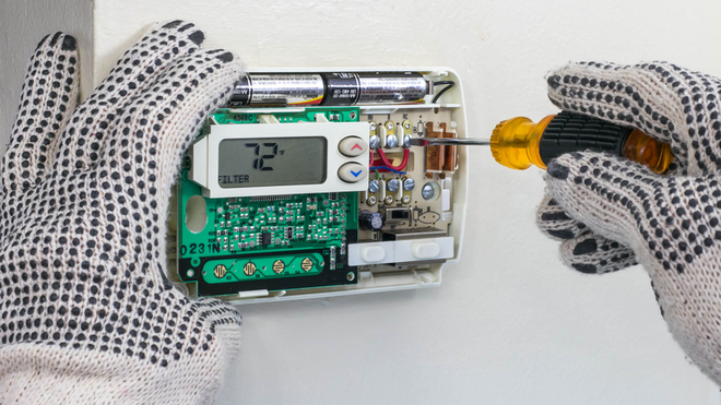 What If The Thermostat Of Your AC Breaks Down?